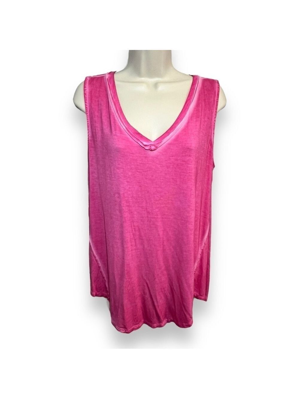 Zenana Women’s Stonewashed V-Neck Tank Pink Size Large